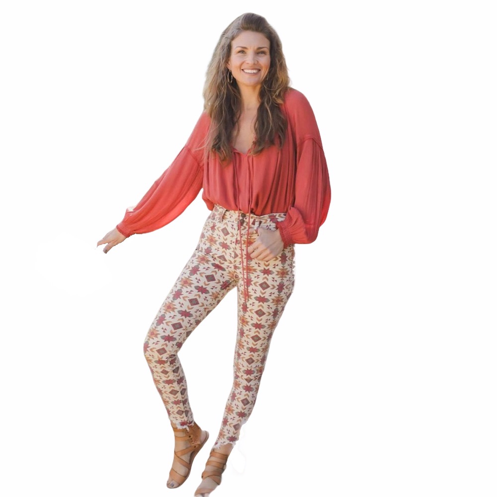 new Free People 𖠌 Wild Child Raw Hem Skinny Jean 𖠌 Ivory with Tribal Print 𖠌 - Picture 9 of 17